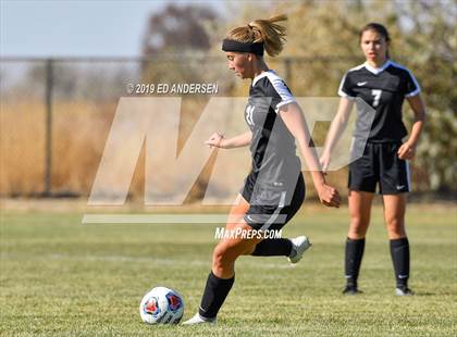 Thumbnail 1 in Spring Creek vs North Tahoe (NIAA 3A Northern Region Playoff) photogallery.