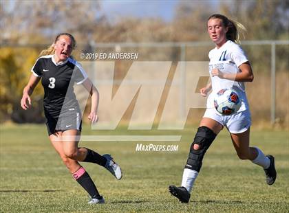 Thumbnail 1 in Spring Creek vs North Tahoe (NIAA 3A Northern Region Playoff) photogallery.