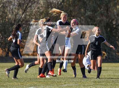 Thumbnail 1 in Spring Creek vs North Tahoe (NIAA 3A Northern Region Playoff) photogallery.