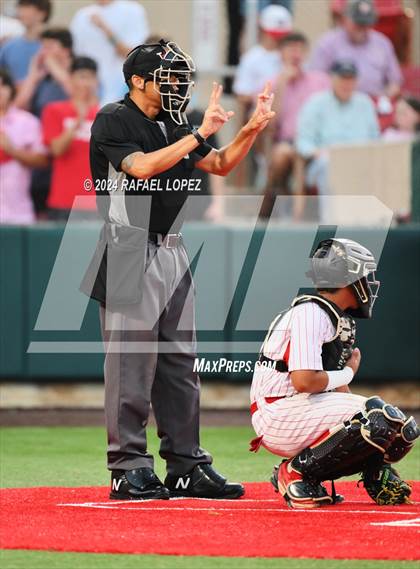 Thumbnail 3 in Memorial vs. Pearland (UIL Baseball 6A Region 3 Regional Semifinal) photogallery.