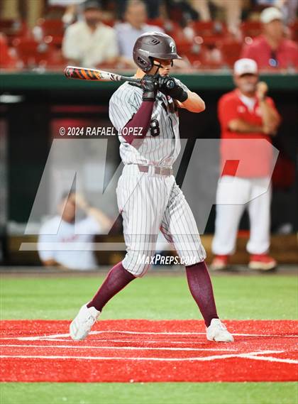 Thumbnail 2 in Memorial vs. Pearland (UIL Baseball 6A Region 3 Regional Semifinal) photogallery.