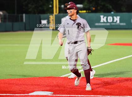Thumbnail 2 in Memorial vs. Pearland (UIL Baseball 6A Region 3 Regional Semifinal) photogallery.