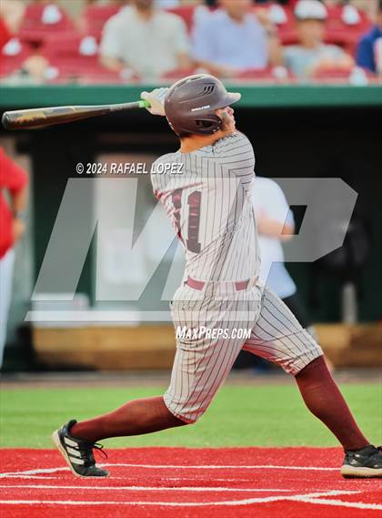 Thumbnail 1 in Memorial vs. Pearland (UIL Baseball 6A Region 3 Regional Semifinal) photogallery.