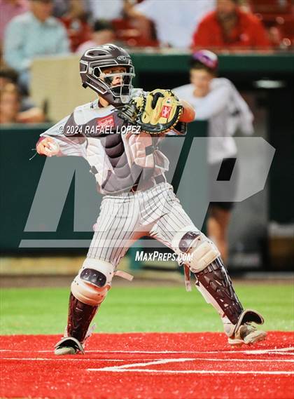 Thumbnail 3 in Memorial vs. Pearland (UIL Baseball 6A Region 3 Regional Semifinal) photogallery.
