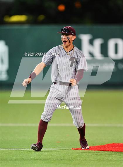 Thumbnail 3 in Memorial vs. Pearland (UIL Baseball 6A Region 3 Regional Semifinal) photogallery.