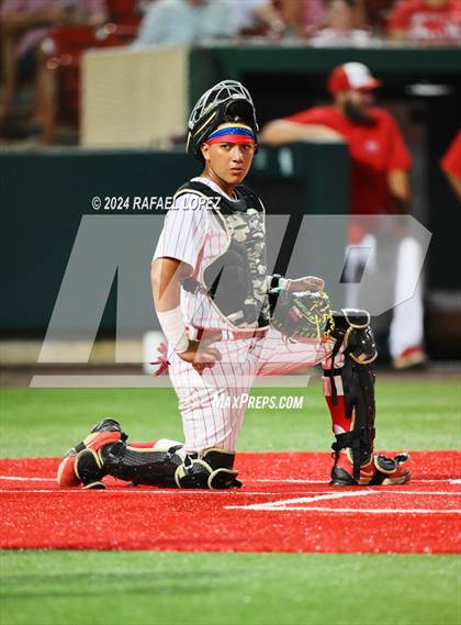 Thumbnail 2 in Memorial vs. Pearland (UIL Baseball 6A Region 3 Regional Semifinal) photogallery.