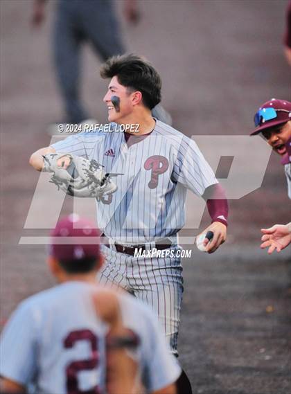 Thumbnail 2 in Memorial vs. Pearland (UIL Baseball 6A Region 3 Regional Semifinal) photogallery.