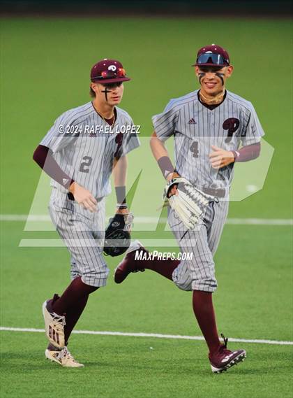 Thumbnail 1 in Memorial vs. Pearland (UIL Baseball 6A Region 3 Regional Semifinal) photogallery.