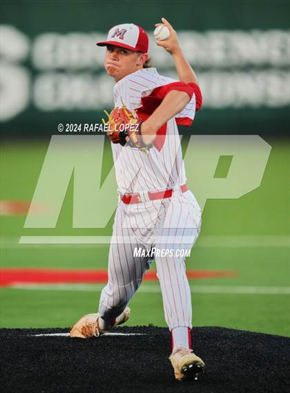Thumbnail 2 in Memorial vs. Pearland (UIL Baseball 6A Region 3 Regional Semifinal) photogallery.