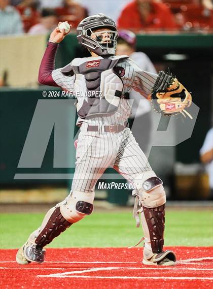 Thumbnail 1 in Memorial vs. Pearland (UIL Baseball 6A Region 3 Regional Semifinal) photogallery.