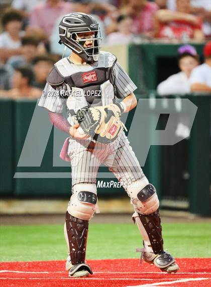 Thumbnail 3 in Memorial vs. Pearland (UIL Baseball 6A Region 3 Regional Semifinal) photogallery.