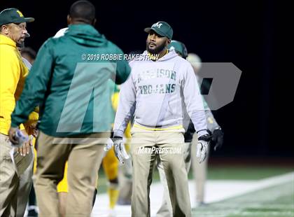 Thumbnail 2 in Rains vs. Madison (UIL 3A Division 1 Region 2 Bi-District) photogallery.