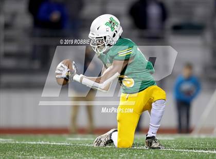 Thumbnail 3 in Rains vs. Madison (UIL 3A Division 1 Region 2 Bi-District) photogallery.