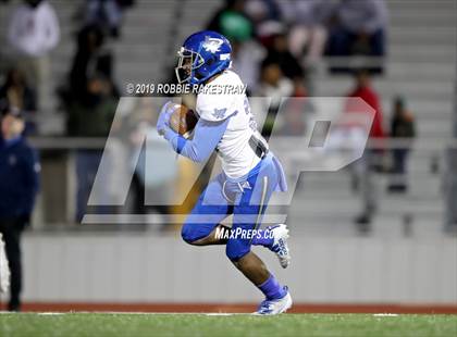 Thumbnail 3 in Rains vs. Madison (UIL 3A Division 1 Region 2 Bi-District) photogallery.