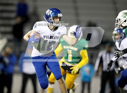 Thumbnail 1 in Rains vs. Madison (UIL 3A Division 1 Region 2 Bi-District) photogallery.