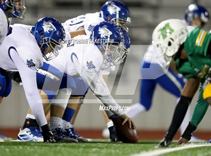 Thumbnail 2 in Rains vs. Madison (UIL 3A Division 1 Region 2 Bi-District) photogallery.