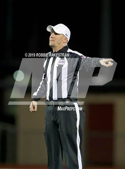 Thumbnail 2 in Rains vs. Madison (UIL 3A Division 1 Region 2 Bi-District) photogallery.