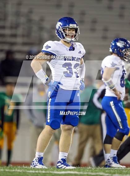 Thumbnail 3 in Rains vs. Madison (UIL 3A Division 1 Region 2 Bi-District) photogallery.