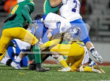 Thumbnail 3 in Rains vs. Madison (UIL 3A Division 1 Region 2 Bi-District) photogallery.