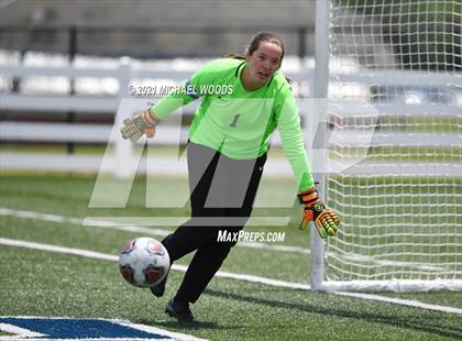 Thumbnail 1 in Bentonville vs Conway (AAA 6A Second Round Playoff) photogallery.