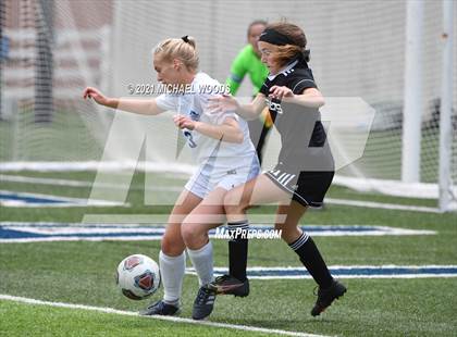 Thumbnail 1 in Bentonville vs Conway (AAA 6A Second Round Playoff) photogallery.