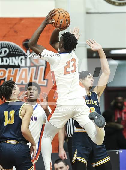 Thumbnail 3 in Bishop Gorman vs. Wheeler (Spalding Hoophall Classic) photogallery.