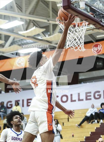 Thumbnail 3 in Bishop Gorman vs. Wheeler (Spalding Hoophall Classic) photogallery.