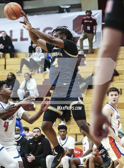Thumbnail 3 in Bishop Gorman vs. Wheeler (Spalding Hoophall Classic) photogallery.