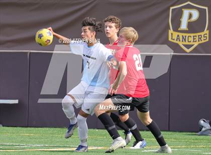 Thumbnail 2 in High Tech San Diego vs. Santa Fe Christian photogallery.
