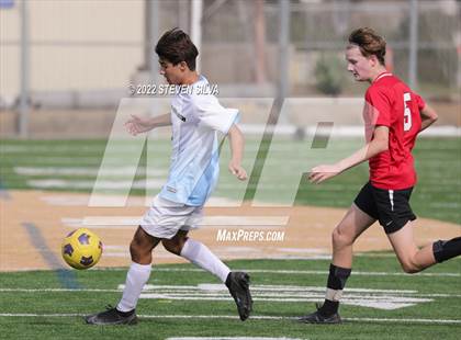 Thumbnail 3 in High Tech San Diego vs. Santa Fe Christian photogallery.