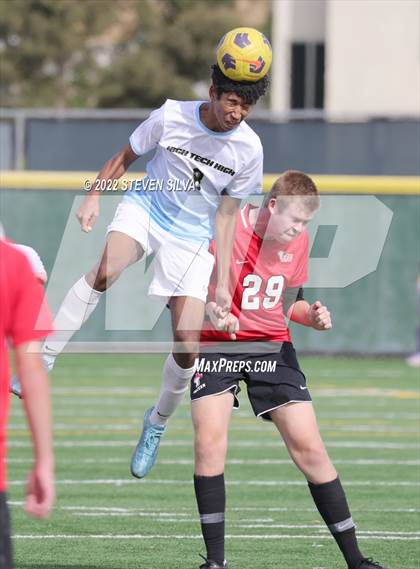 Thumbnail 2 in High Tech San Diego vs. Santa Fe Christian photogallery.