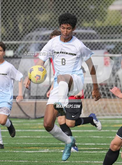 Thumbnail 3 in High Tech San Diego vs. Santa Fe Christian photogallery.