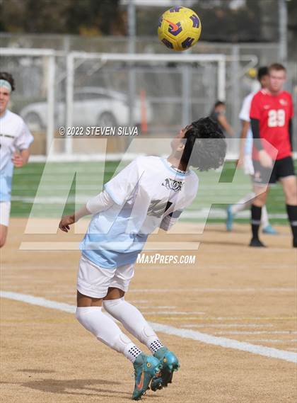 Thumbnail 2 in High Tech San Diego vs. Santa Fe Christian photogallery.