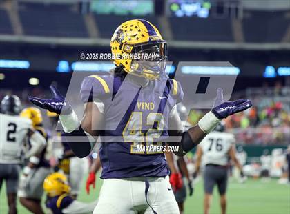 Thumbnail 3 in Martin @ Lamar photogallery.