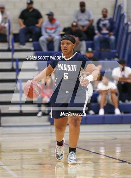 Thumbnail 1 in Point Loma vs. Madison (CIF SDS D3 Championship) photogallery.