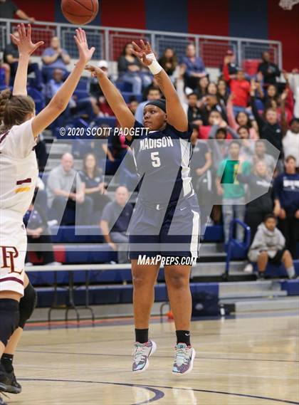 Thumbnail 1 in Point Loma vs. Madison (CIF SDS D3 Championship) photogallery.