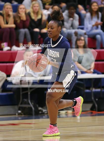 Thumbnail 3 in Point Loma vs. Madison (CIF SDS D3 Championship) photogallery.