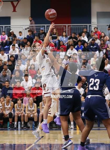 Thumbnail 3 in Point Loma vs. Madison (CIF SDS D3 Championship) photogallery.