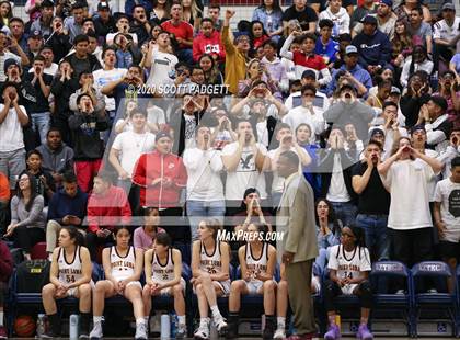 Thumbnail 2 in Point Loma vs. Madison (CIF SDS D3 Championship) photogallery.