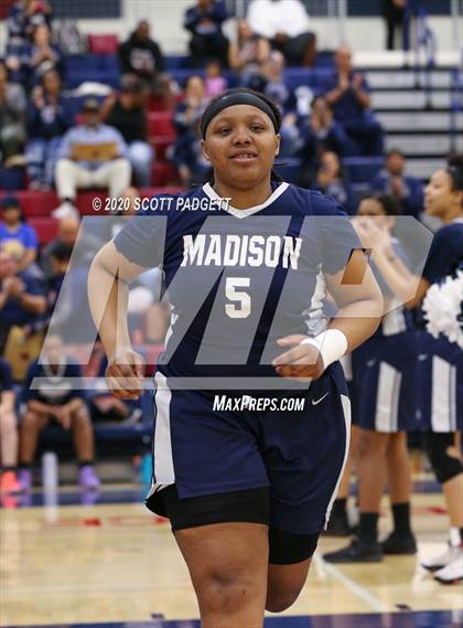 Thumbnail 1 in Point Loma vs. Madison (CIF SDS D3 Championship) photogallery.