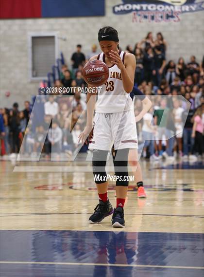 Thumbnail 1 in Point Loma vs. Madison (CIF SDS D3 Championship) photogallery.