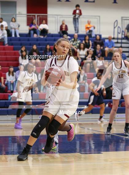 Thumbnail 3 in Point Loma vs. Madison (CIF SDS D3 Championship) photogallery.