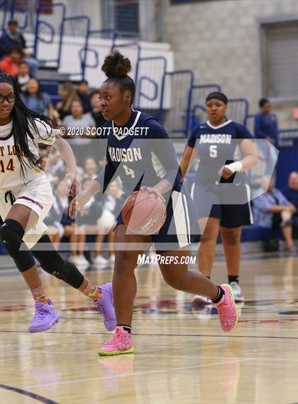 Thumbnail 2 in Point Loma vs. Madison (CIF SDS D3 Championship) photogallery.