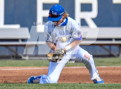 Thumbnail 3 in La Habra vs. Elsinore (CIF SS DIV 6 Championship) photogallery.