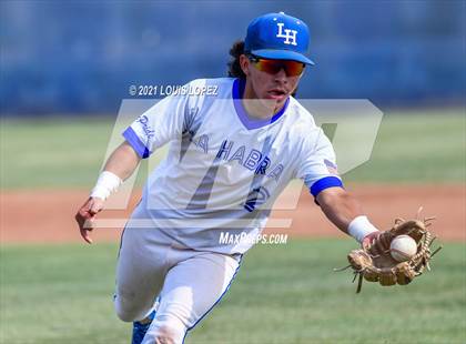 Thumbnail 3 in La Habra vs. Elsinore (CIF SS DIV 6 Championship) photogallery.