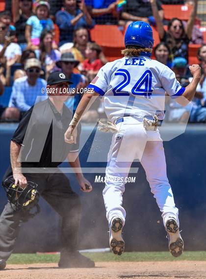 Thumbnail 1 in La Habra vs. Elsinore (CIF SS DIV 6 Championship) photogallery.