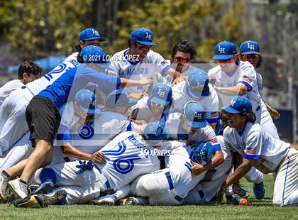 Thumbnail 3 in La Habra vs. Elsinore (CIF SS DIV 6 Championship) photogallery.
