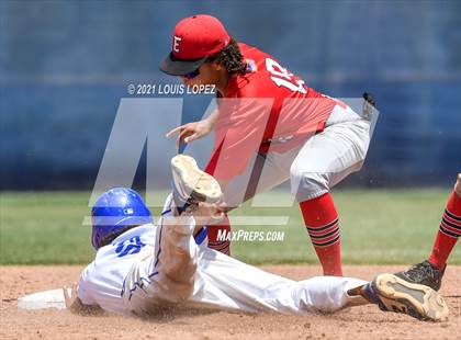 Thumbnail 1 in La Habra vs. Elsinore (CIF SS DIV 6 Championship) photogallery.