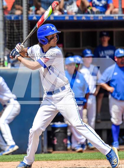 Thumbnail 2 in La Habra vs. Elsinore (CIF SS DIV 6 Championship) photogallery.