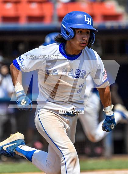 Thumbnail 3 in La Habra vs. Elsinore (CIF SS DIV 6 Championship) photogallery.